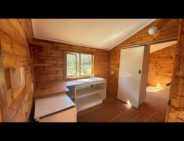 22,150M² SMALLHOLDING FOR SALE IN MARISTER